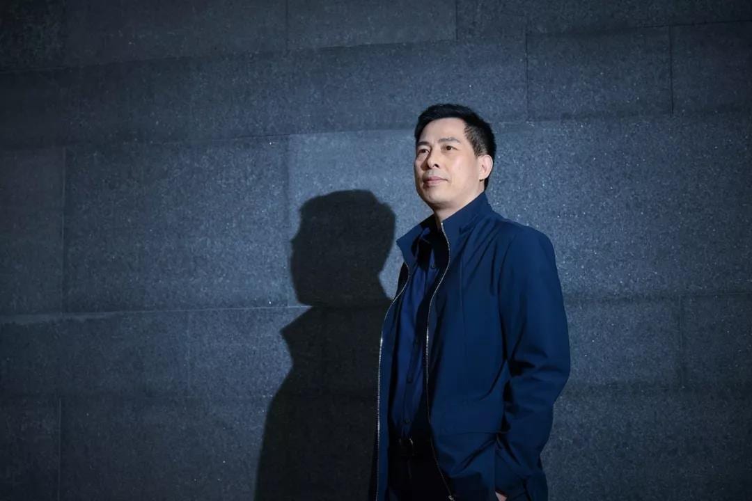 邓德隆：定位与士精神（图2）